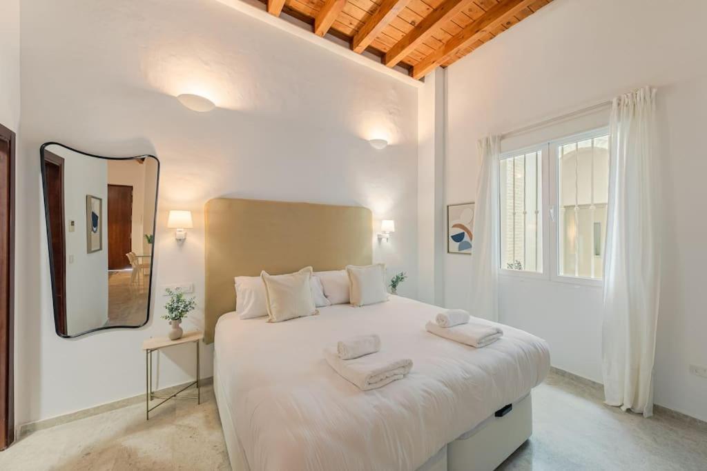 Isg Apartments Puerta Jerez Sevilla 01 Eksteriør bilde