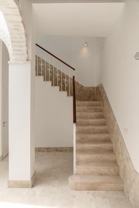 Isg Apartments Puerta Jerez Sevilla 01 Eksteriør bilde