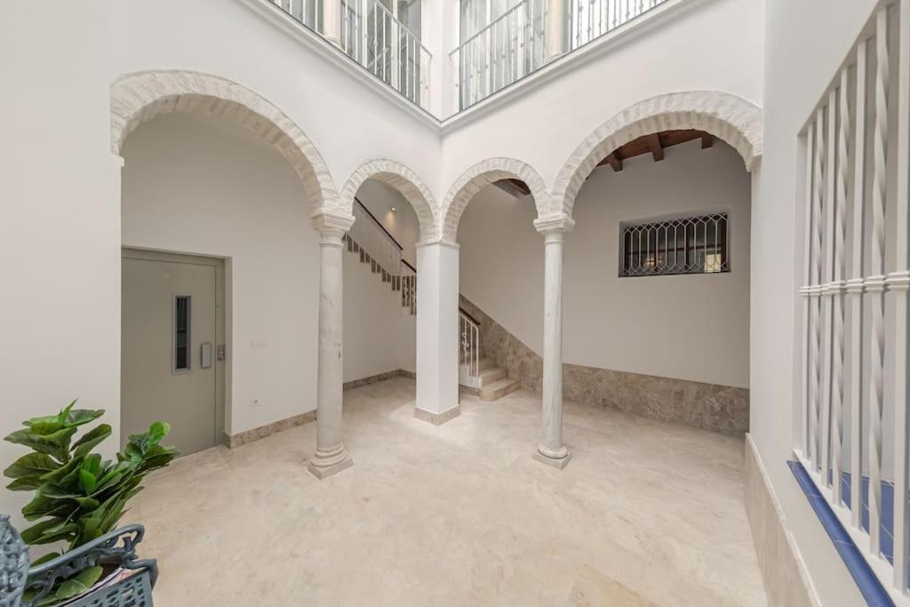 Isg Apartments Puerta Jerez Sevilla 01 Eksteriør bilde